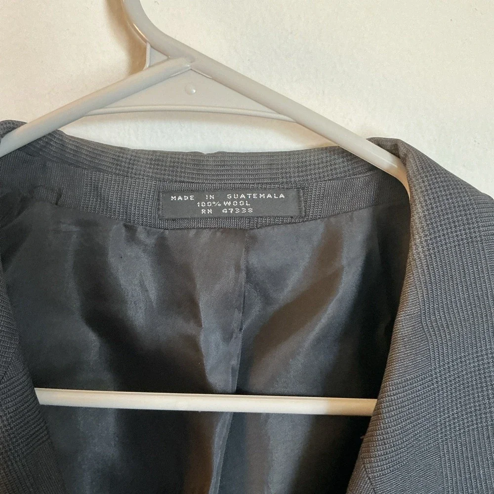 Albert Nipon Blazer 100% Wool Rn 47338 L 44 Black Long Sleeve